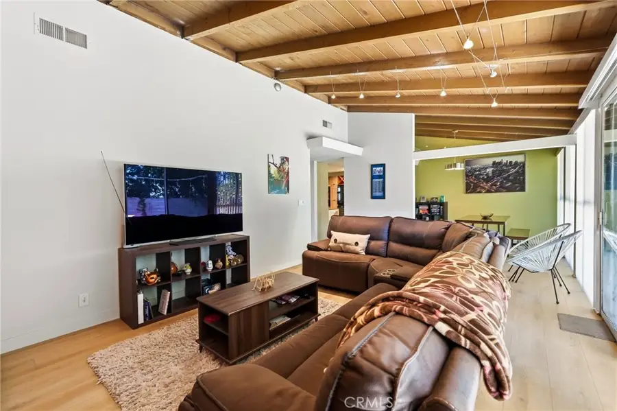 8452 Delco, Winnetka, CA 91306 - #3