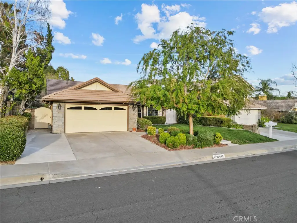 22619 Oxford, Saugus, CA 91350 - #1