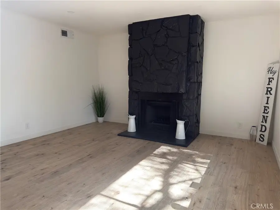 14456 Foothill Boulevard #43, Sylmar, CA 91342 - #3