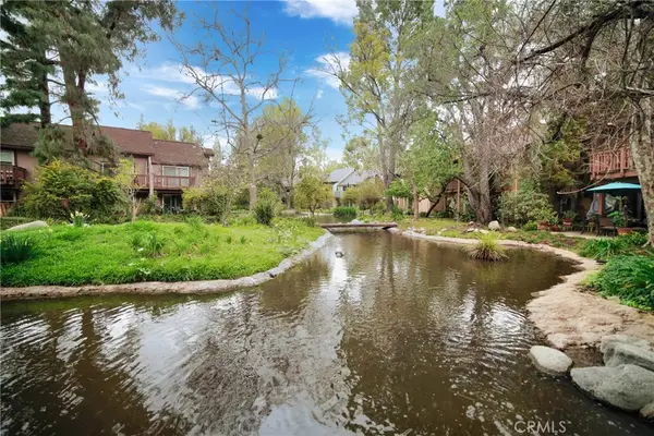 7050 Shoup Avenue #175, Canoga Park, CA 91303