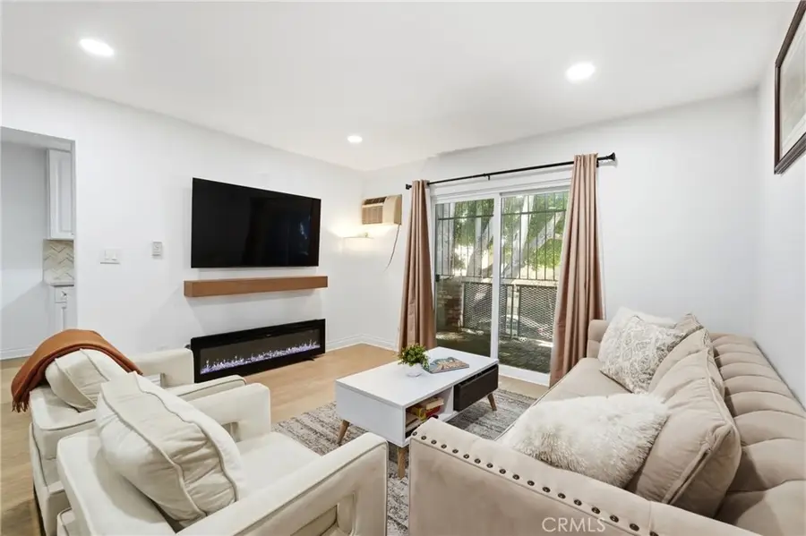 6904 Radford #5, North Hollywood, CA 91605 - #3