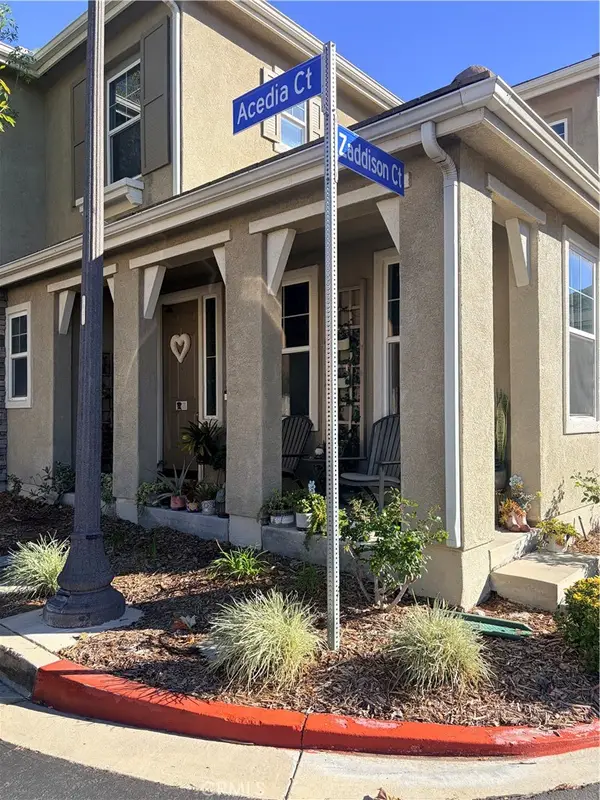 26014 Zaddison Court, Newhall, CA 91350