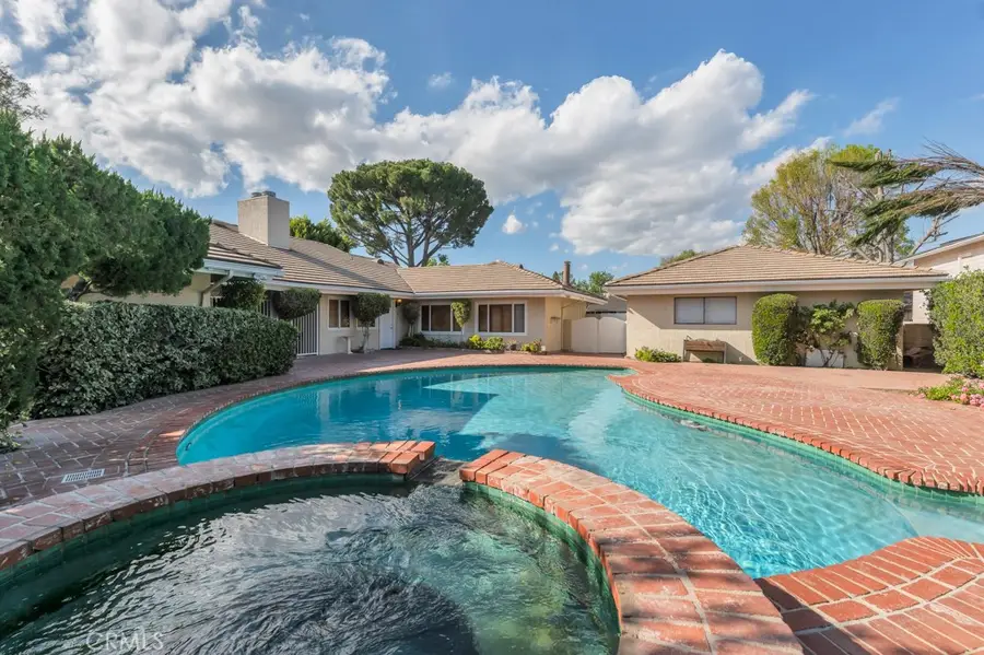 10132 Hadley, Northridge, CA 91324 - #2