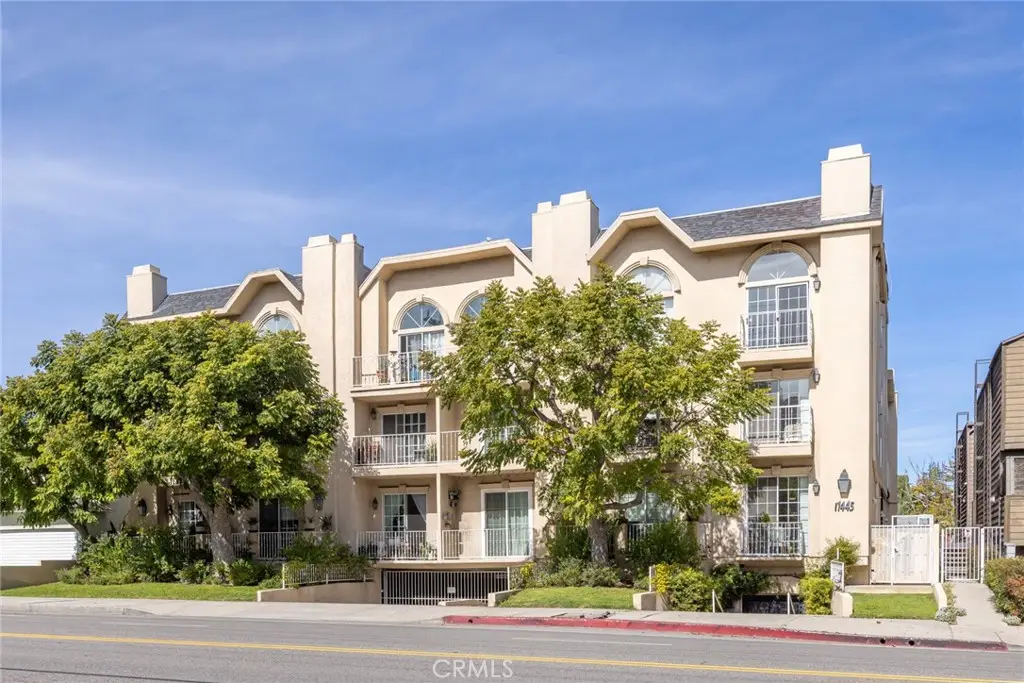 11445 Moorpark, Studio City, CA 91602 - #1