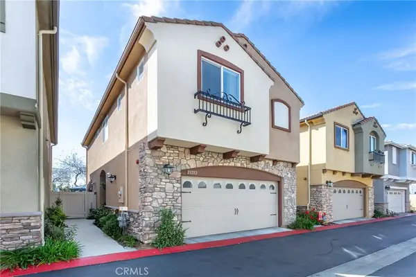 21212 Ingomar Court, Canoga Park, CA 91304