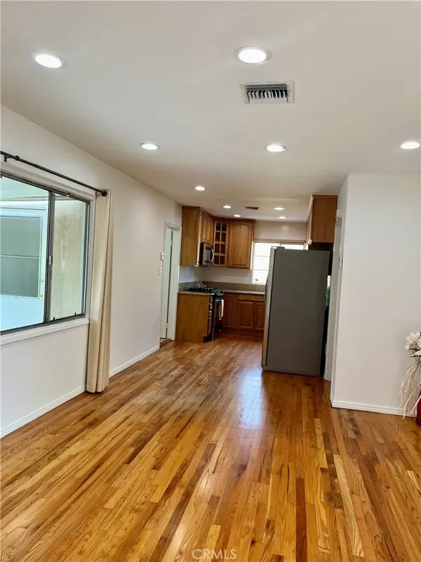 17435 Burma, Encino, CA 91316