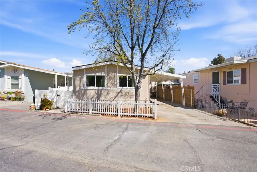 30000 Hasley Canyon #16, Castaic, CA 91384 - #3