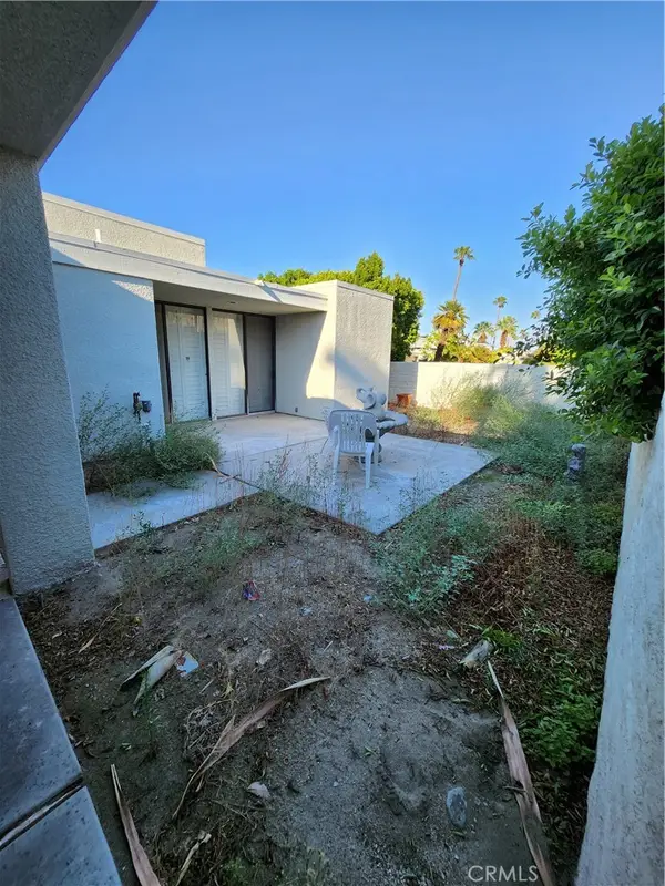 1450 Via Isla, Palm Springs, CA 92264
