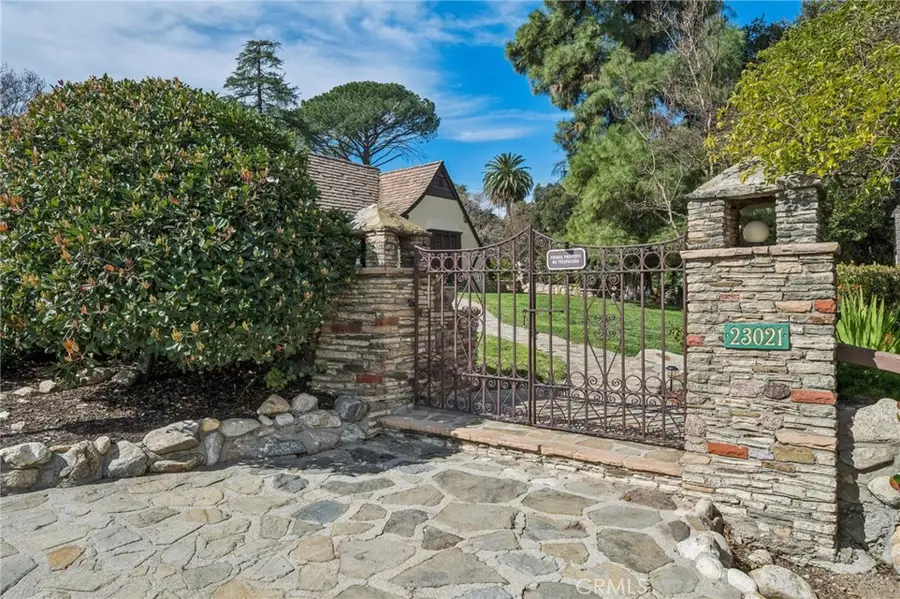 23021 8th Street, Newhall, CA 91321 - #2