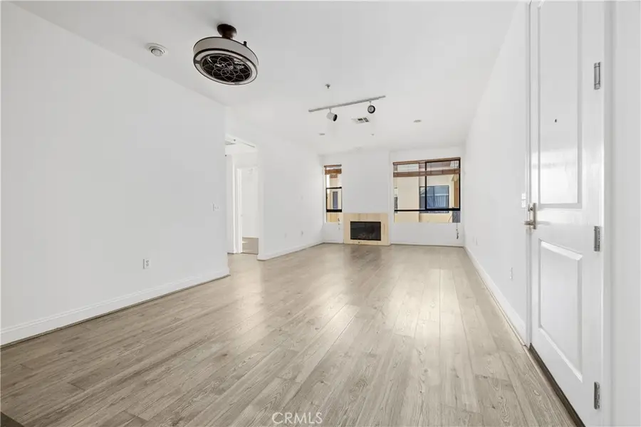 6938 Laurel Canyon Blvd #304, North Hollywood, CA 91605 - #2