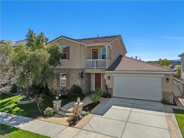 22462 Flatwater Court, Saugus, CA 91350