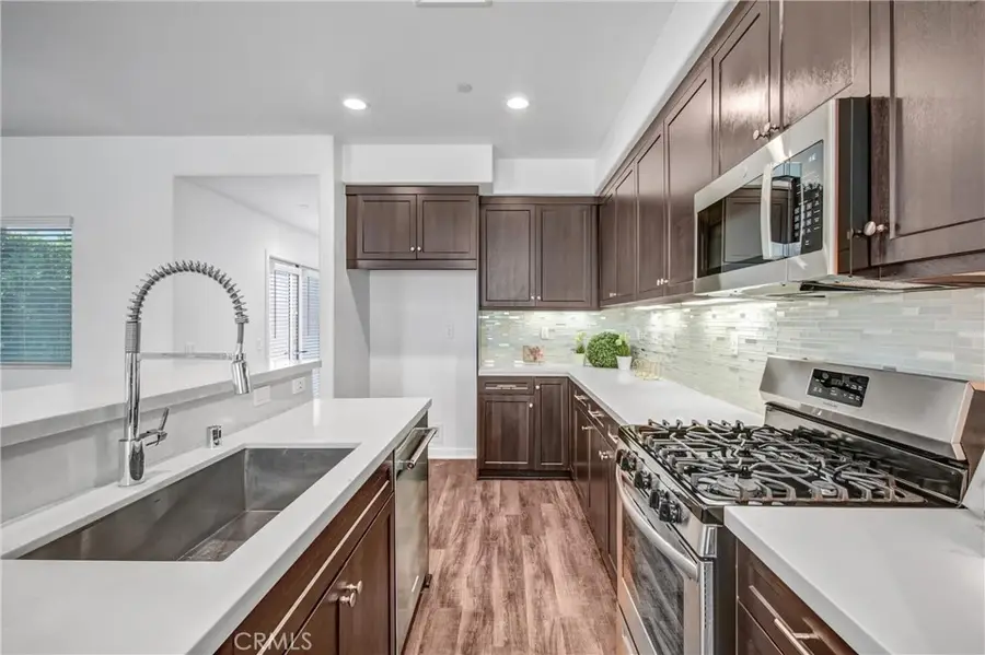15164 W Rachel Lane, San Fernando, CA 91345 - #2