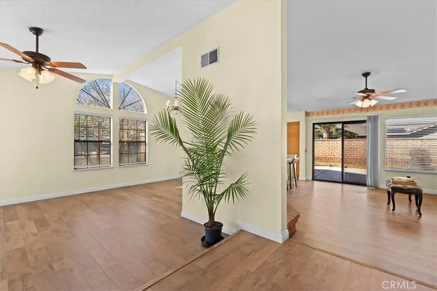 2037 W Avenue P8, Palmdale, CA 93551 - #3