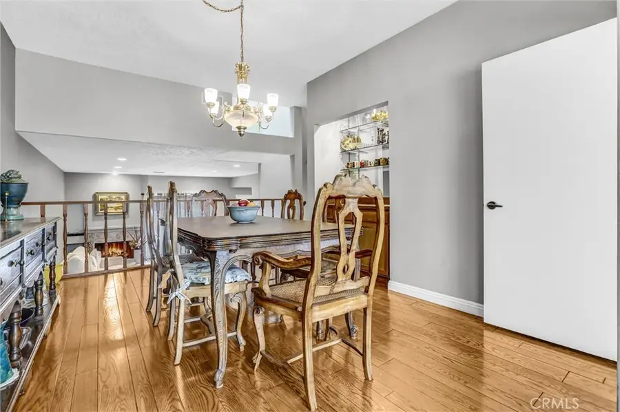 18242 Burbank Boulevard #8, Tarzana, CA 91356 - #3