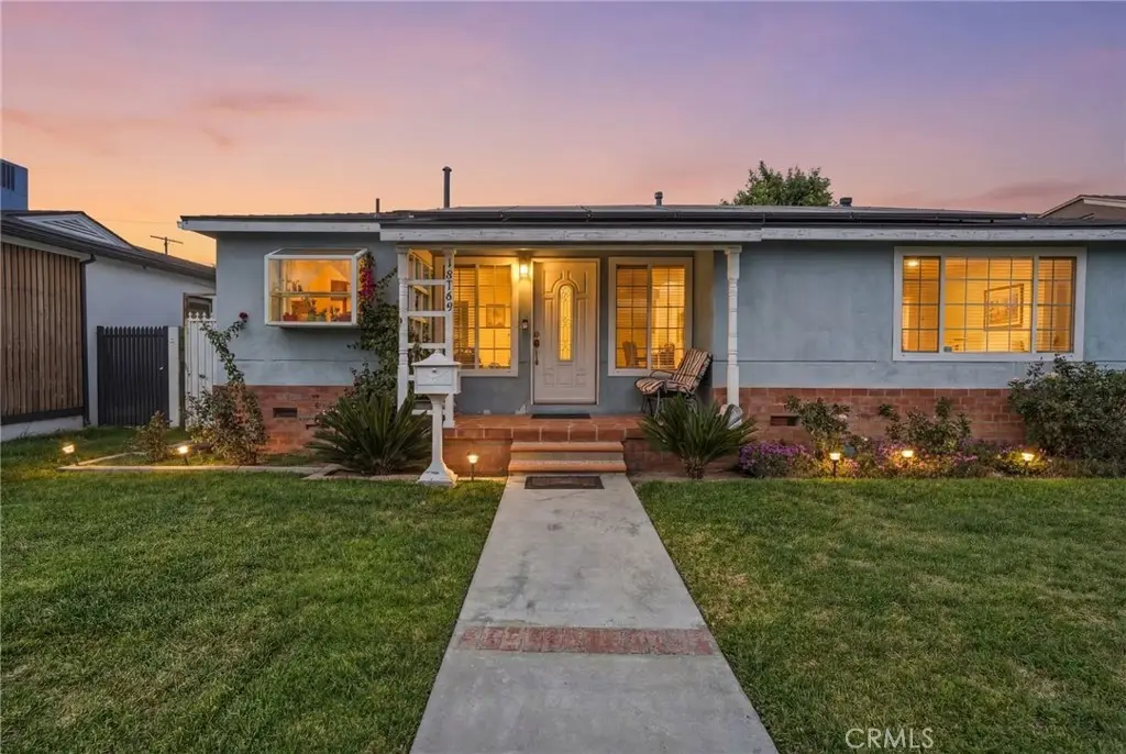 18149 Saticoy, Reseda, CA 91335 - #1