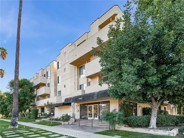 19350 Sherman #124, Reseda, CA 91335