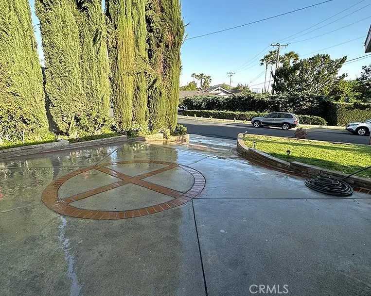 26261 Veva Way, Calabasas, CA 91302 - #3