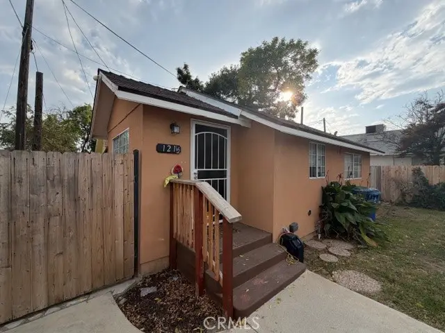 121 Roberts, Bakersfield, CA 93308 - #2