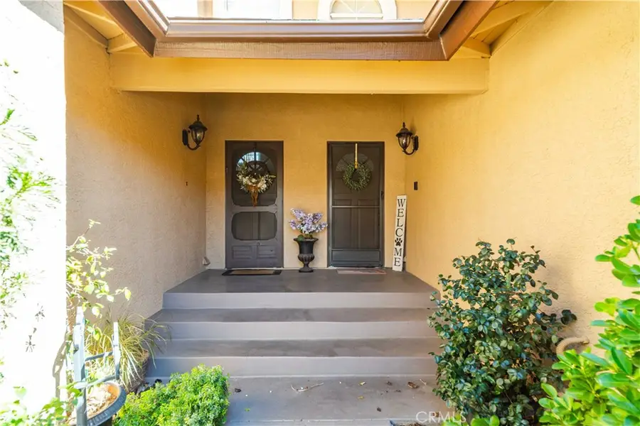 22914 Banyan Place #201, Saugus, CA 91390 - #3