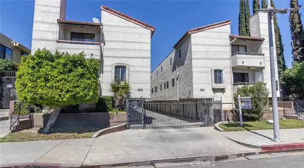 13203 Vanowen Street #8, North Hollywood, CA 91605