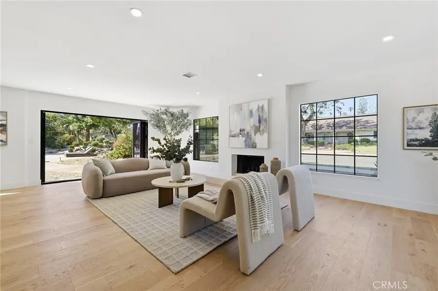 10345 Oso Avenue, Chatsworth, CA 91311 - #3