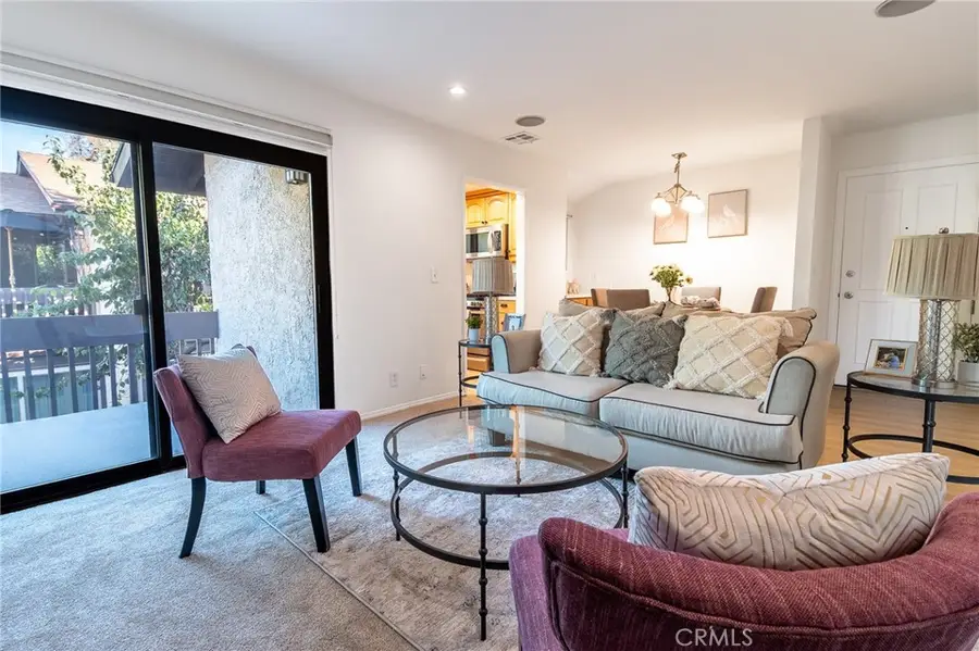 6716 Clybourn #238, North Hollywood, CA 91606 - #3