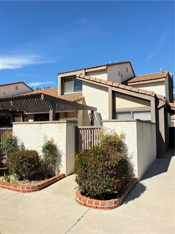 25788 Vista Fairways, Valencia, CA 91355