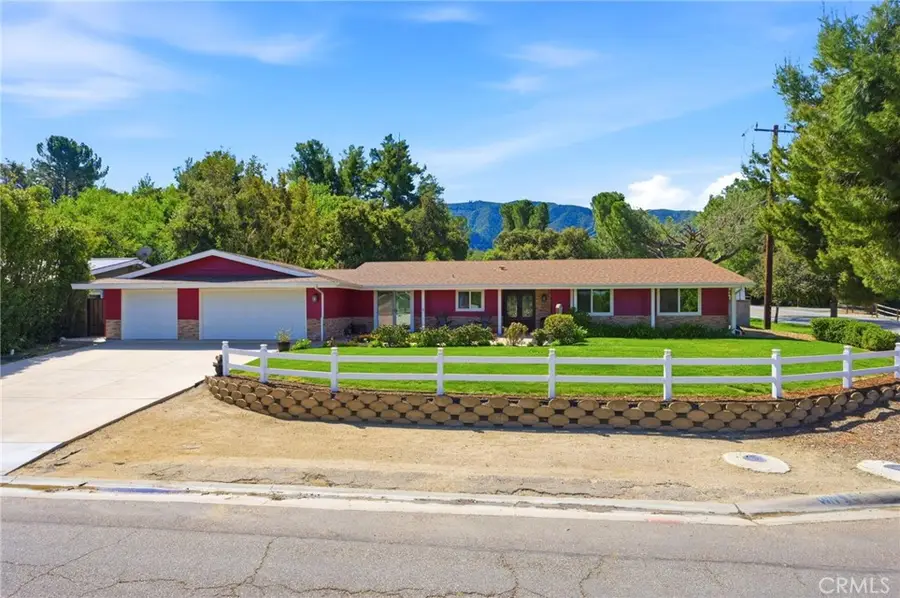 15870 Silver Star Lane, Canyon Country, CA 91387 - #2