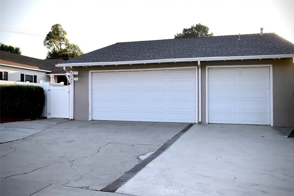 4813 Topanga Canyon, Woodland Hills, CA 91364 - #1