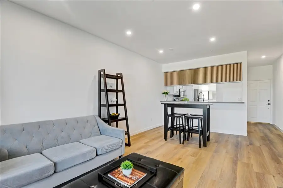 555 Maine Avenue #225, Long Beach, CA 90802 - #2