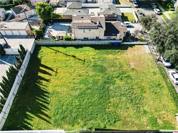 5922 Lemp Avenue, North Hollywood, CA 91601