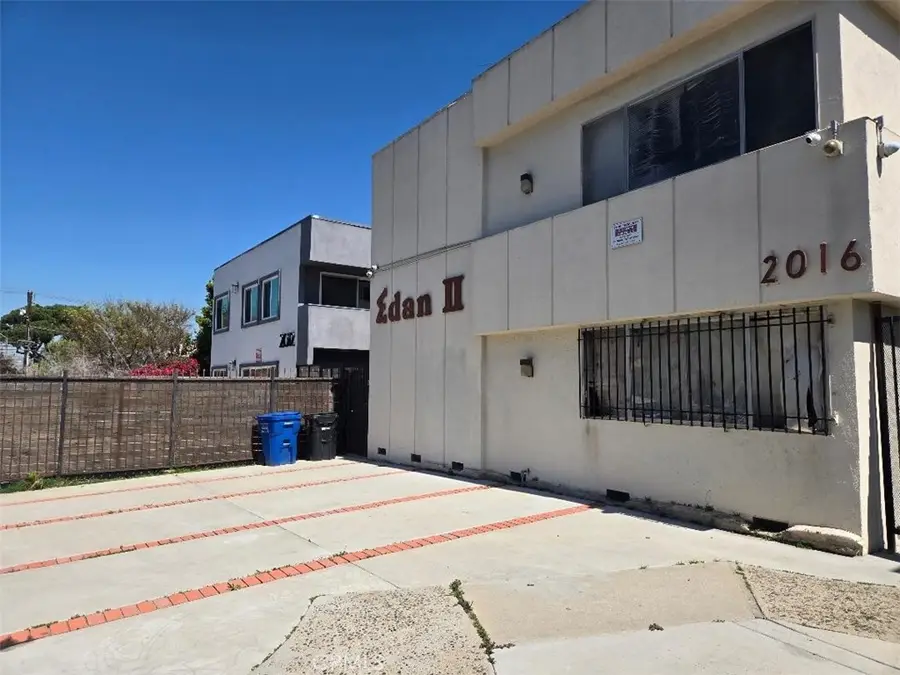 2016 S Bedford Ave, Los Angeles, CA 90034 - #2