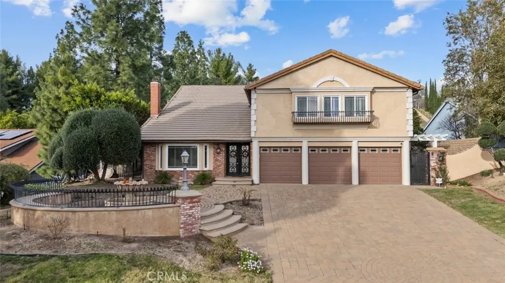 11101 Eton Avenue, Chatsworth, CA 91311 - #1