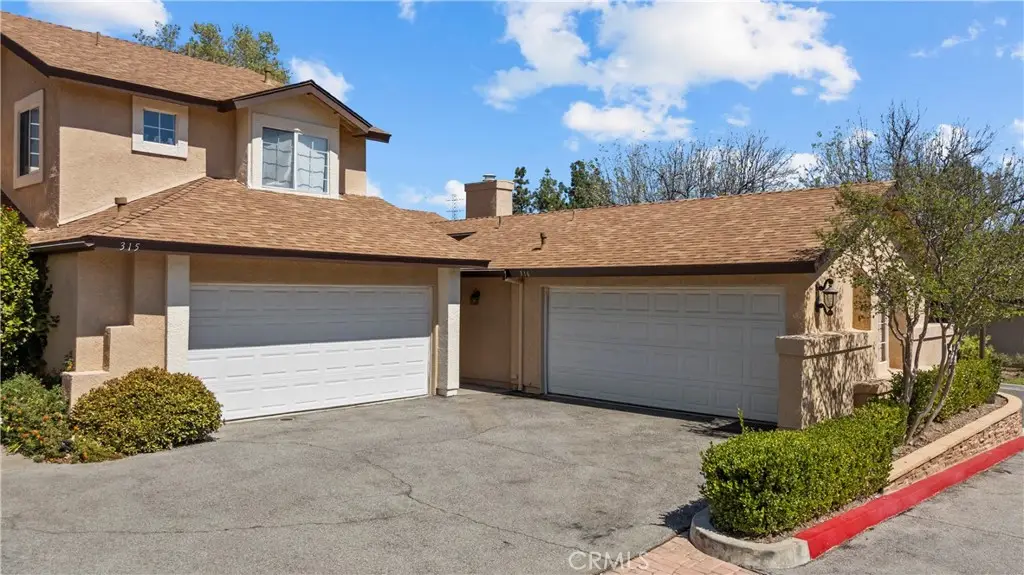 22942 Banyan, Saugus, CA 91390 - #1