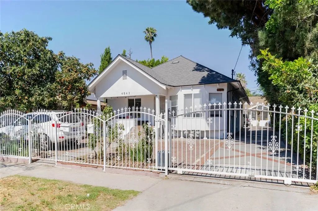 4541 Russell Avenue, Los Angeles, CA 90027 - #1