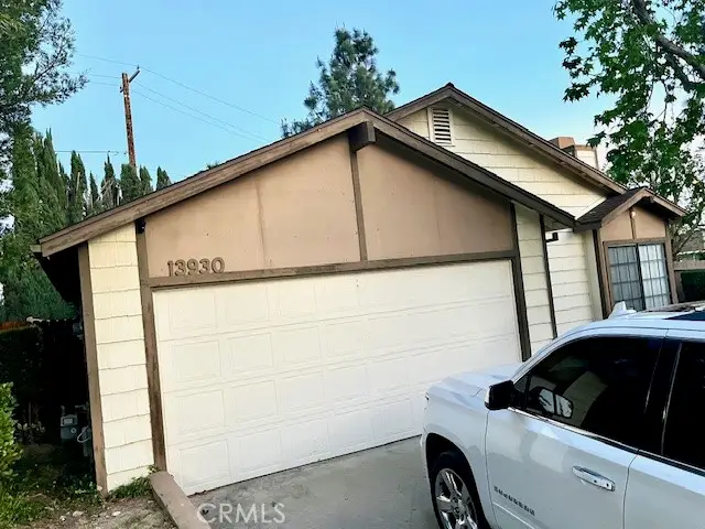 13930 Olive Grove, Sylmar, CA 91342 - #2