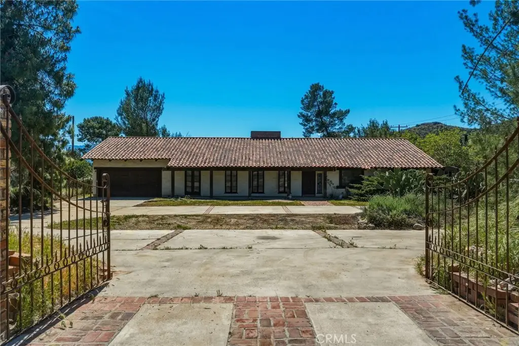 11560 Darling Road, Agua Dulce, CA 91390 - #1