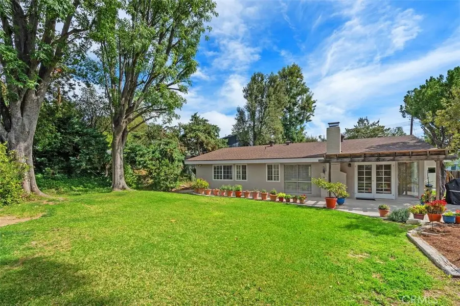 24133 Albers Street, Woodland Hills, CA 91367 - #3