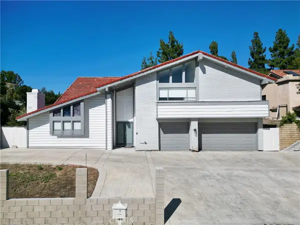 19865 Hiawatha Street, Chatsworth, CA 91311