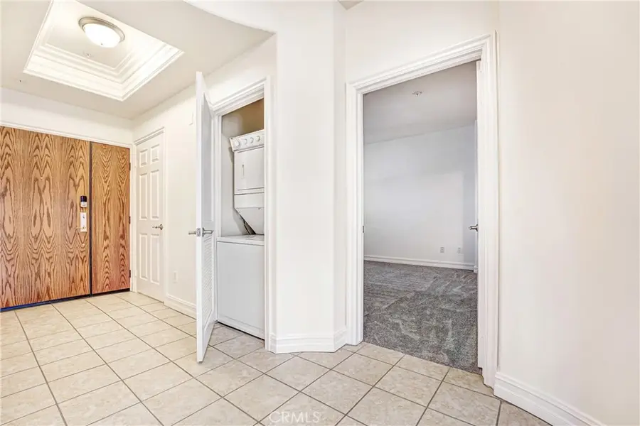 4601 Coldwater Canyon #207, Studio City, CA 91604 - #2