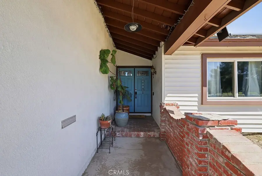 29223 Flowerpark Drive, Canyon Country, CA 91387 - #2