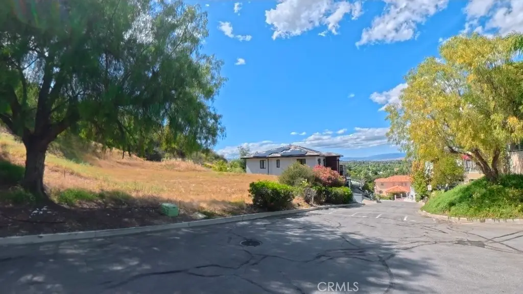 24901 Bella Vista, Newhall, CA 91321 - #1