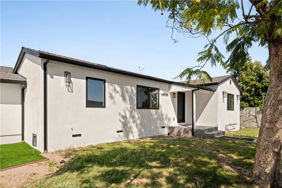 7943 Ledge Avenue, Sun Valley, CA 91352 - #2