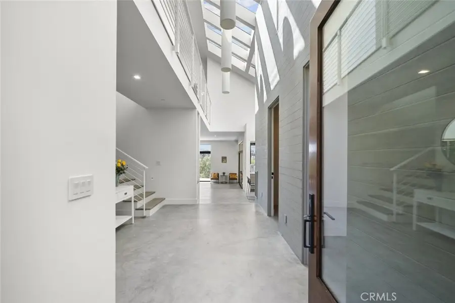 18177 Knoll Hill, Granada Hills, CA 91344 - #2