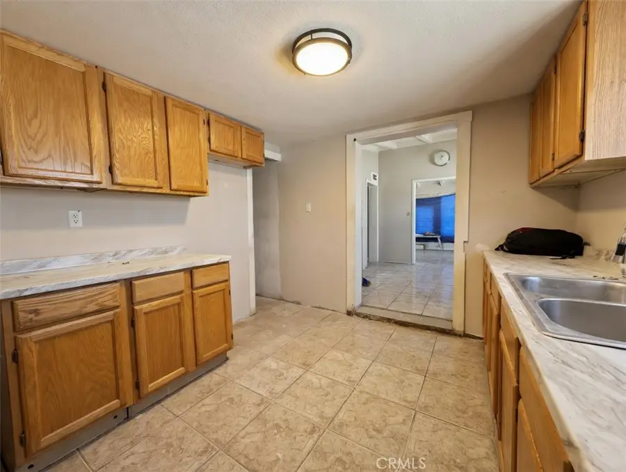 328 N Helena, Ridgecrest, CA 93555 - #3