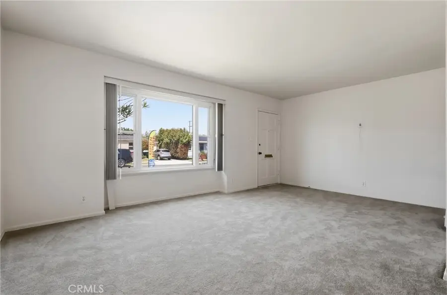 5452 W 122nd, Hawthorne, CA 90250 - #3