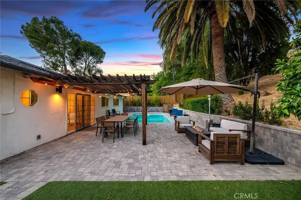 7112 Darnoch, West Hills, CA 91307