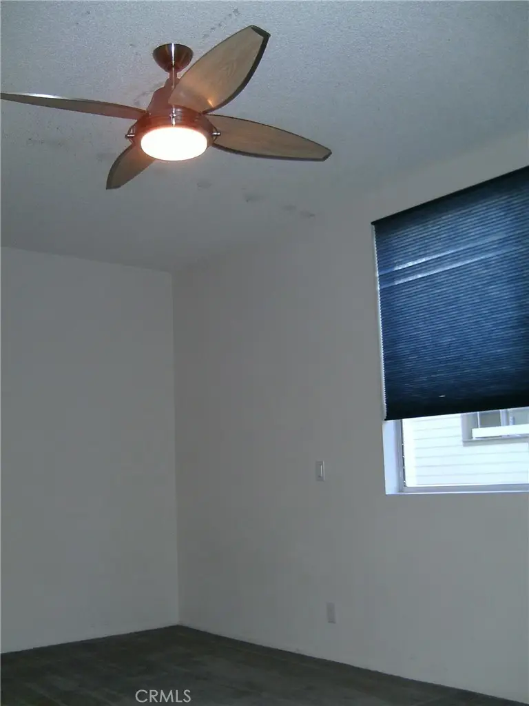 11150 Glenoaks, Pacoima, CA 91331 - #1