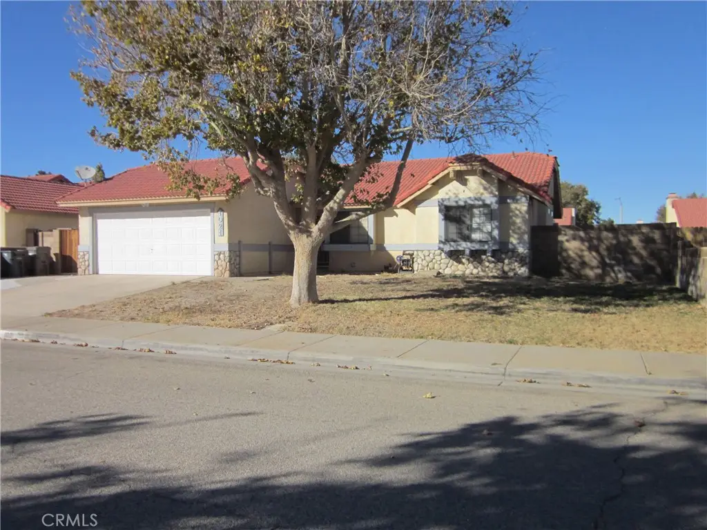 1021 Brianna, Lancaster, CA 93535 - #1
