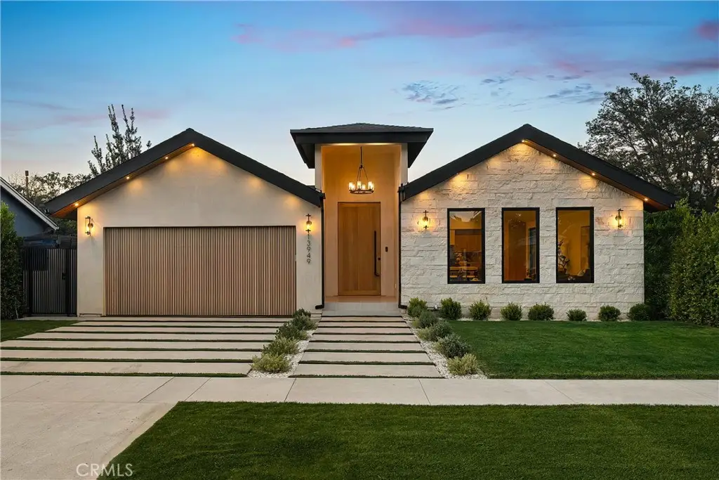 13949 Cumpston Street, Sherman Oaks, CA 91401 - #1